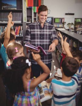 ENGLISH TEACHER