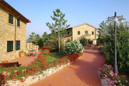 SISTEMAZIONE ALL'ENGLISH SUMMER CAMP