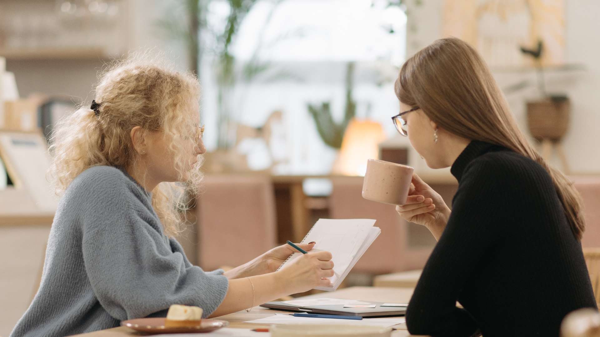 Imparare inglese<br>a casa di un insegnante<br>nel Regno Unito